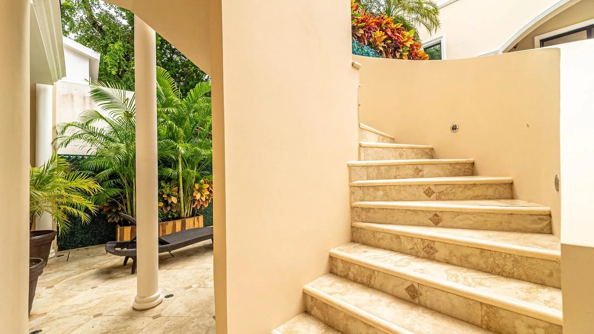 Luxury Playacar Villa 2 Min Walk To Beach Playa del Carmen