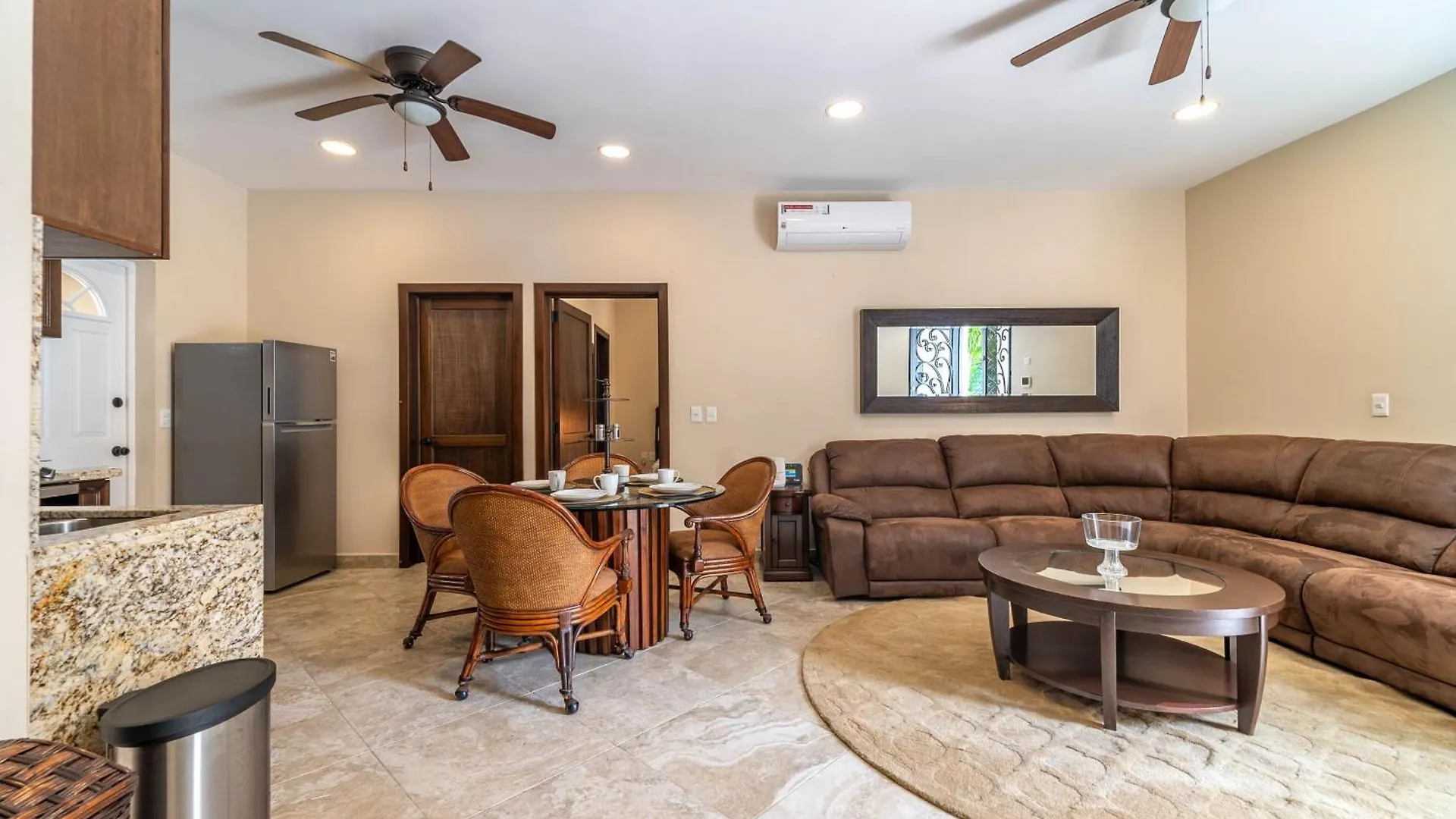 Luxury Playacar Villa 2 Min Walk To Beach Playa del Carmen